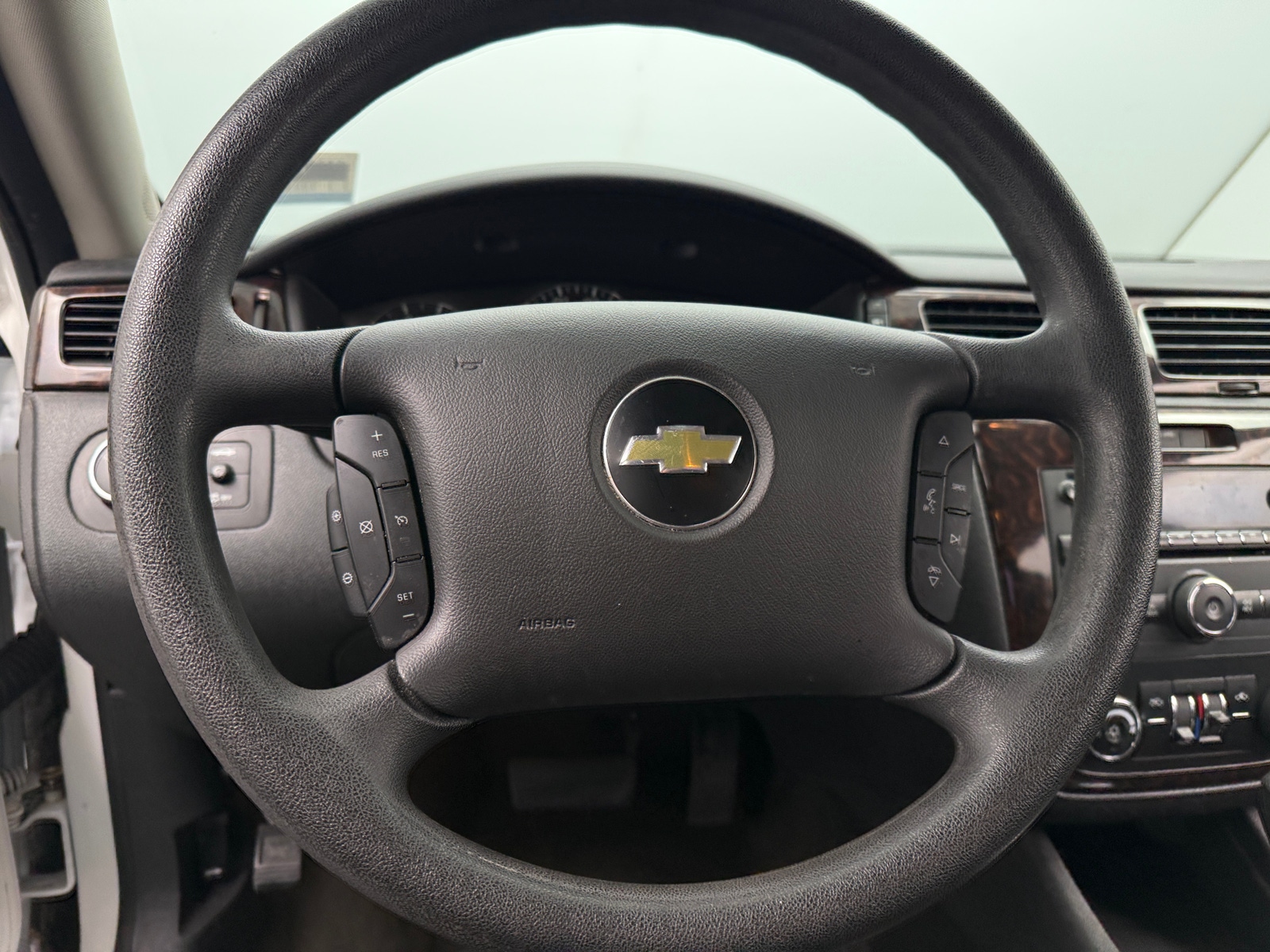 Thumbnail: 2016 Chevrolet Impala - 5