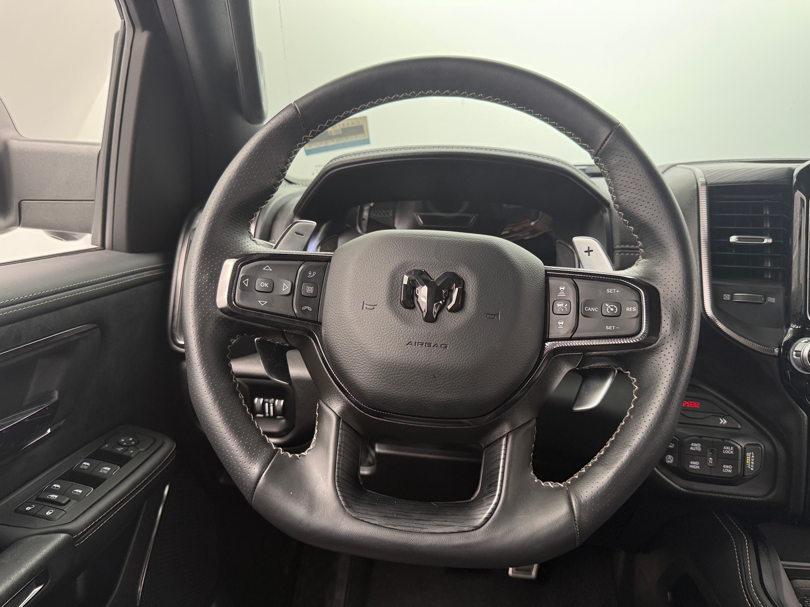 Thumbnail: 2025 RAM 1500 - 4