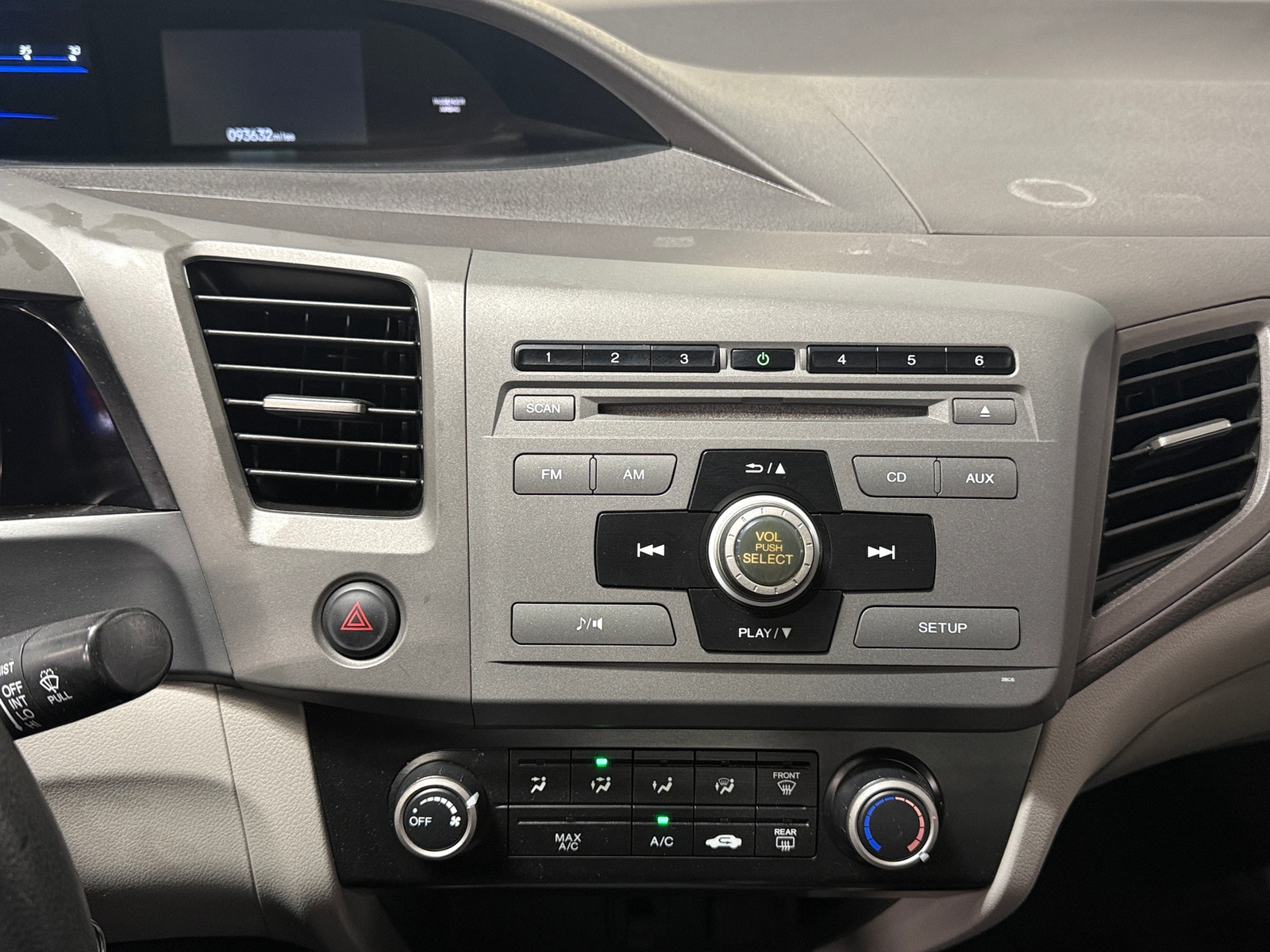 Thumbnail: 2012 Honda Civic - 4