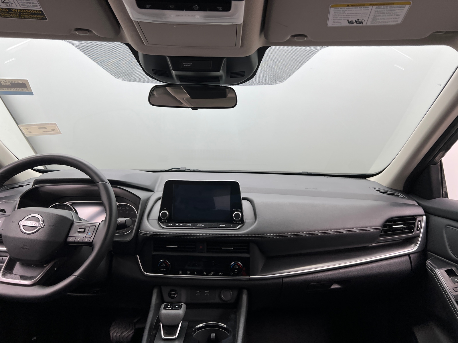 Thumbnail: 2025 Nissan Rogue - 3