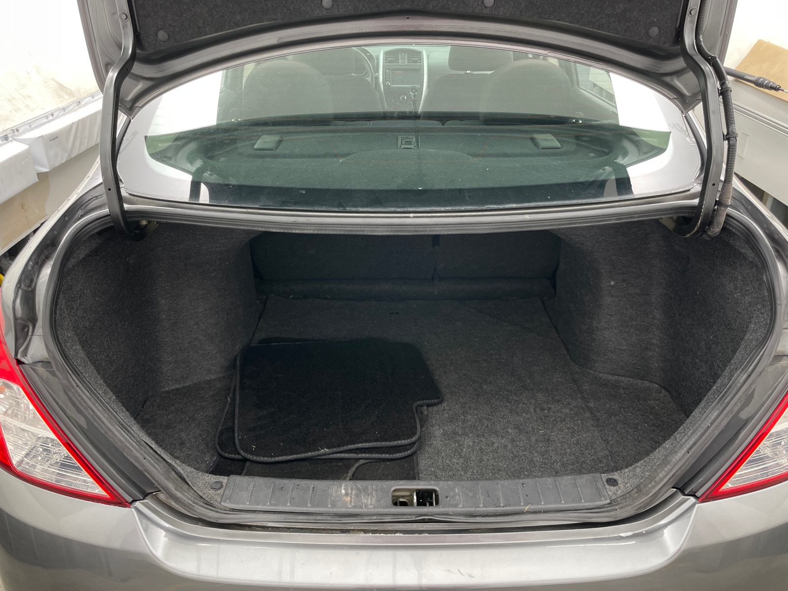 Thumbnail: 2019 Nissan Versa - 7