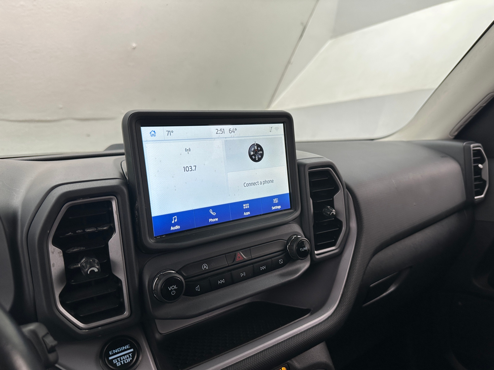 Thumbnail: 2023 Ford Bronco Sport - 4