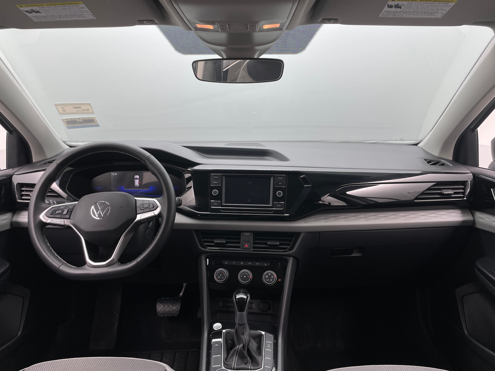 Thumbnail: 2024 Volkswagen Taos - 3