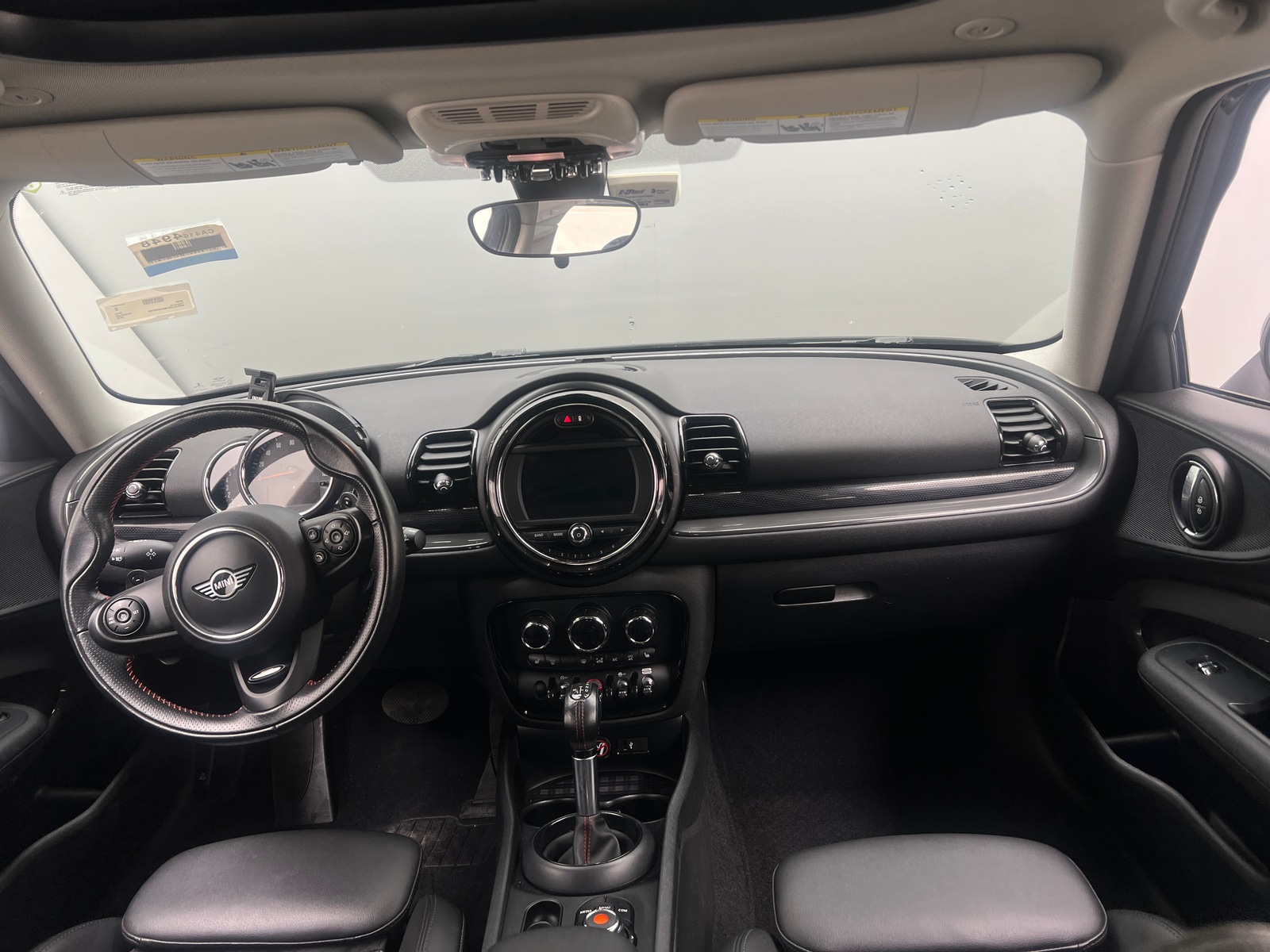 Thumbnail: 2019 MINI Cooper Clubman - 2
