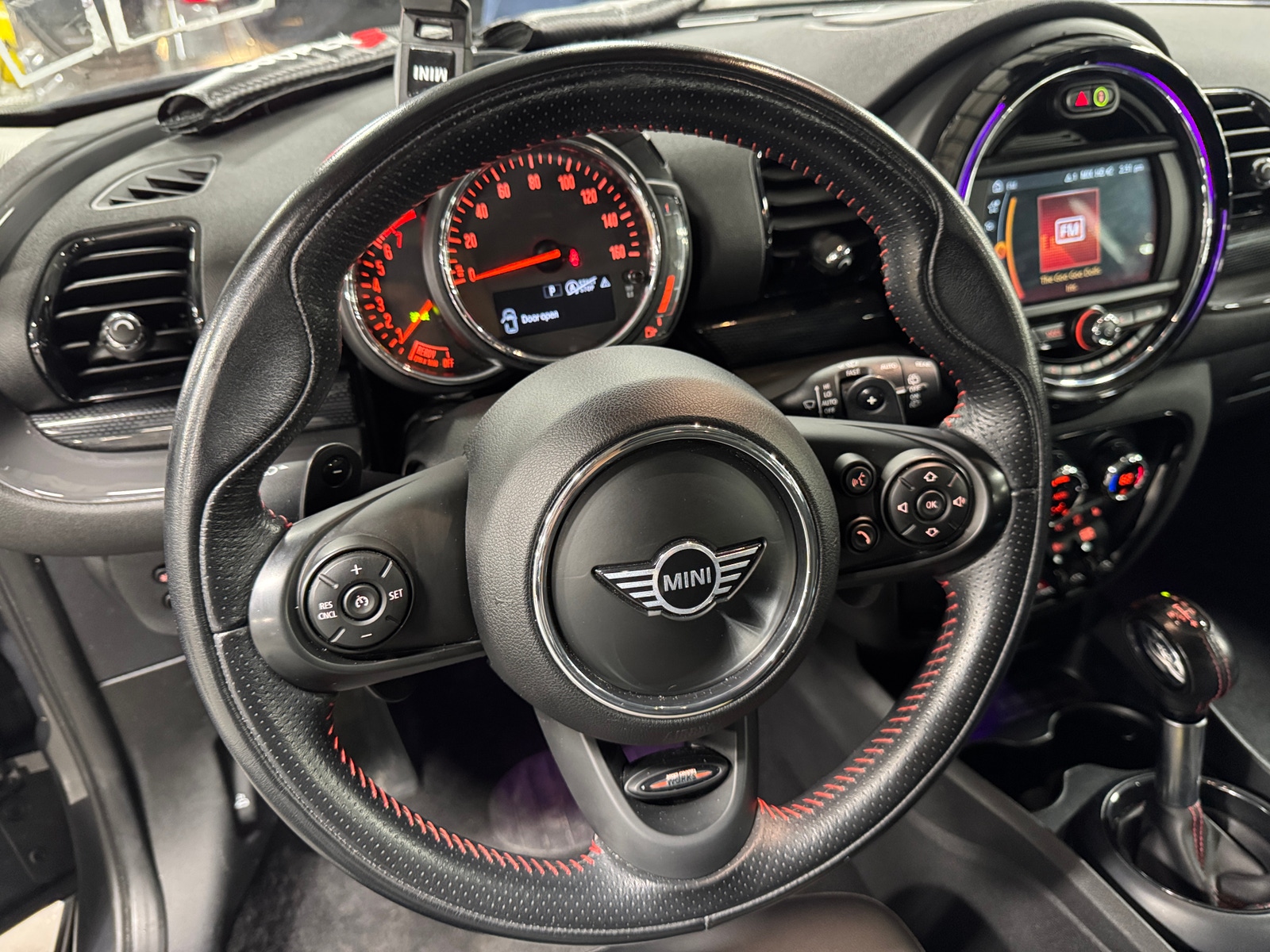 Thumbnail: 2019 MINI Cooper Clubman - 4