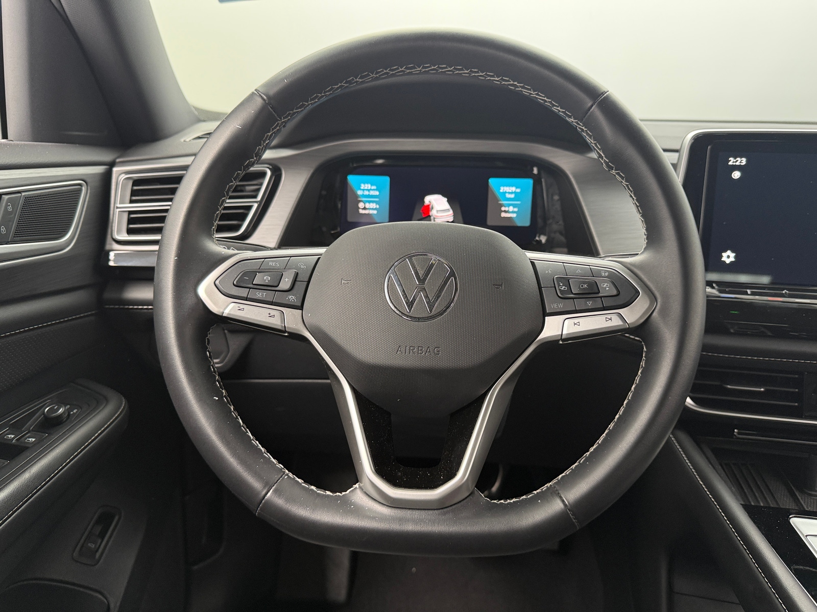 Thumbnail: 2025 Volkswagen Atlas - 4