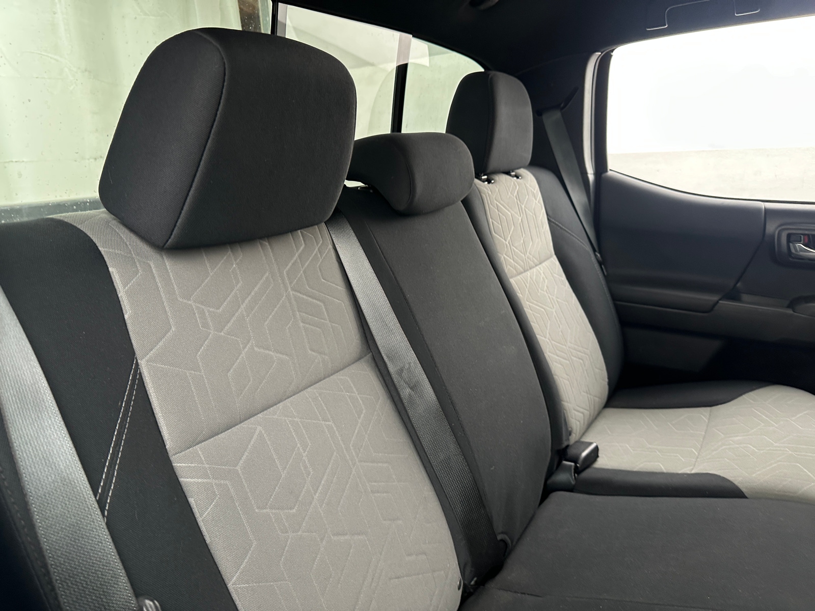 Thumbnail: 2020 Toyota Tacoma - 6