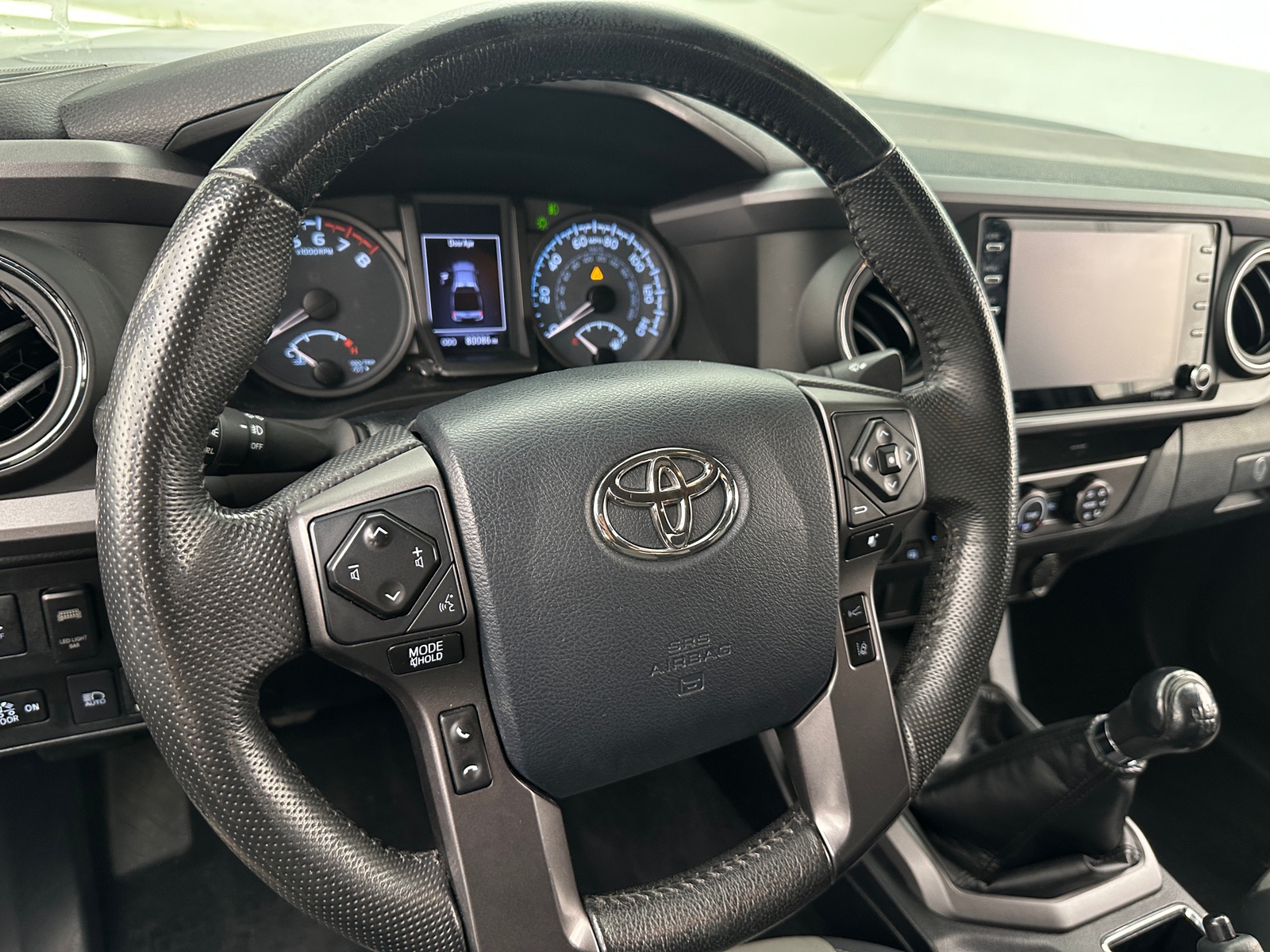 Thumbnail: 2020 Toyota Tacoma - 5