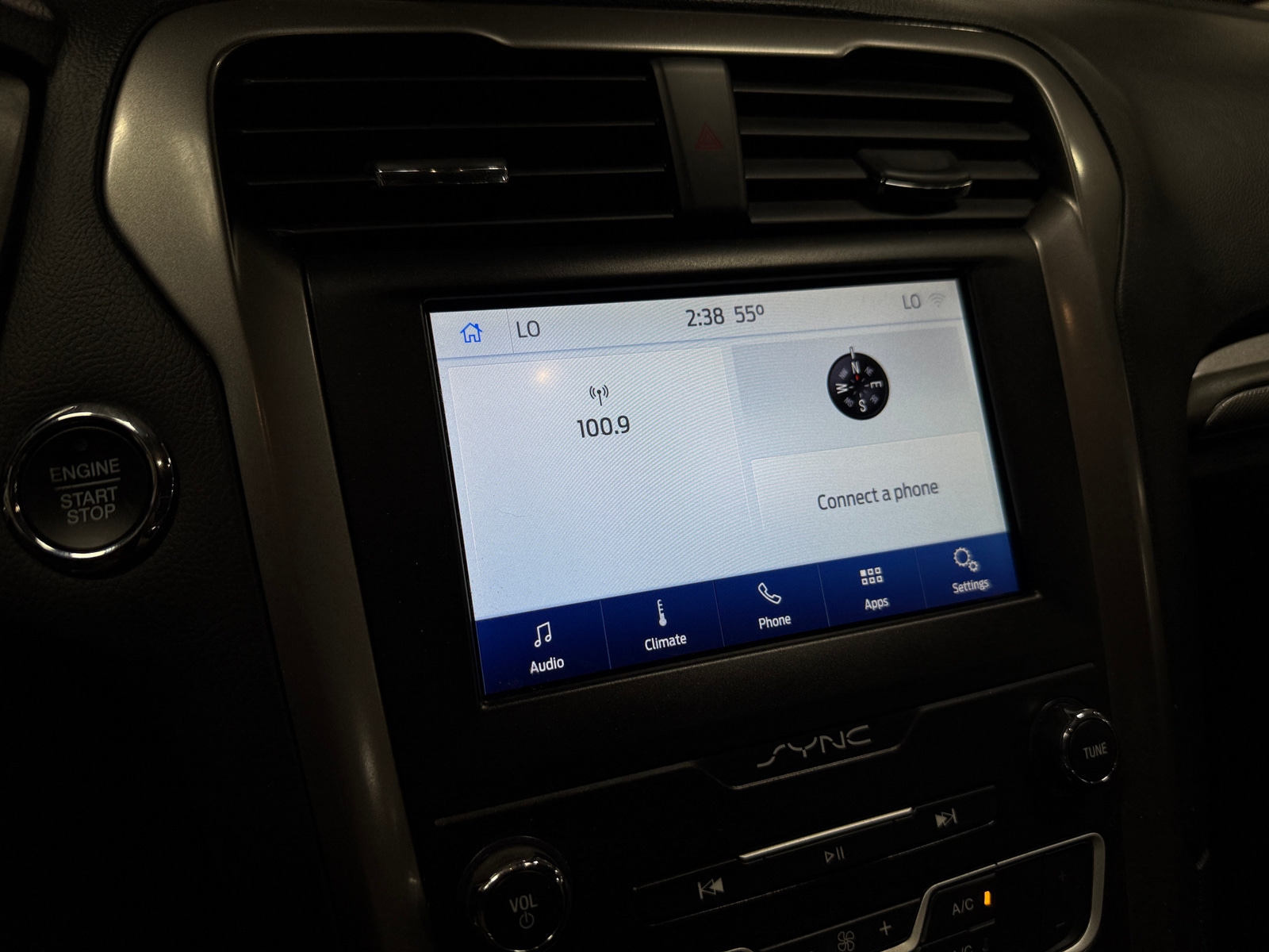 Thumbnail: 2020 Ford Fusion - 4