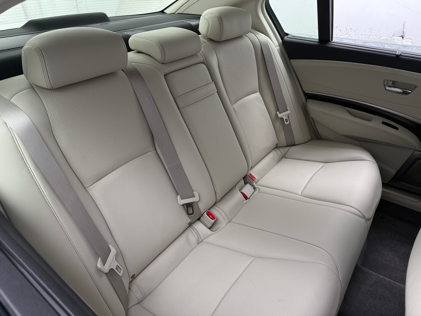 Thumbnail: 2016 Acura RLX - 5