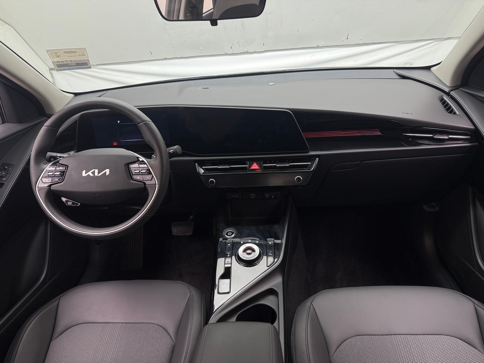 Thumbnail: 2025 Kia Niro - 2