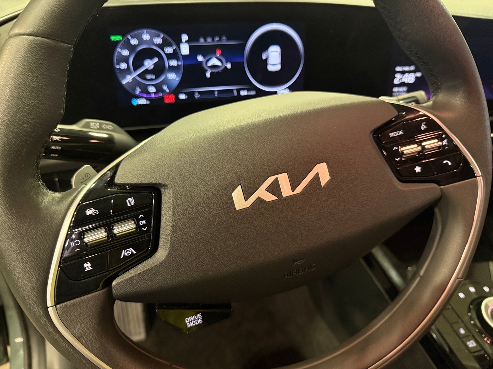 Thumbnail: 2025 Kia Niro - 4