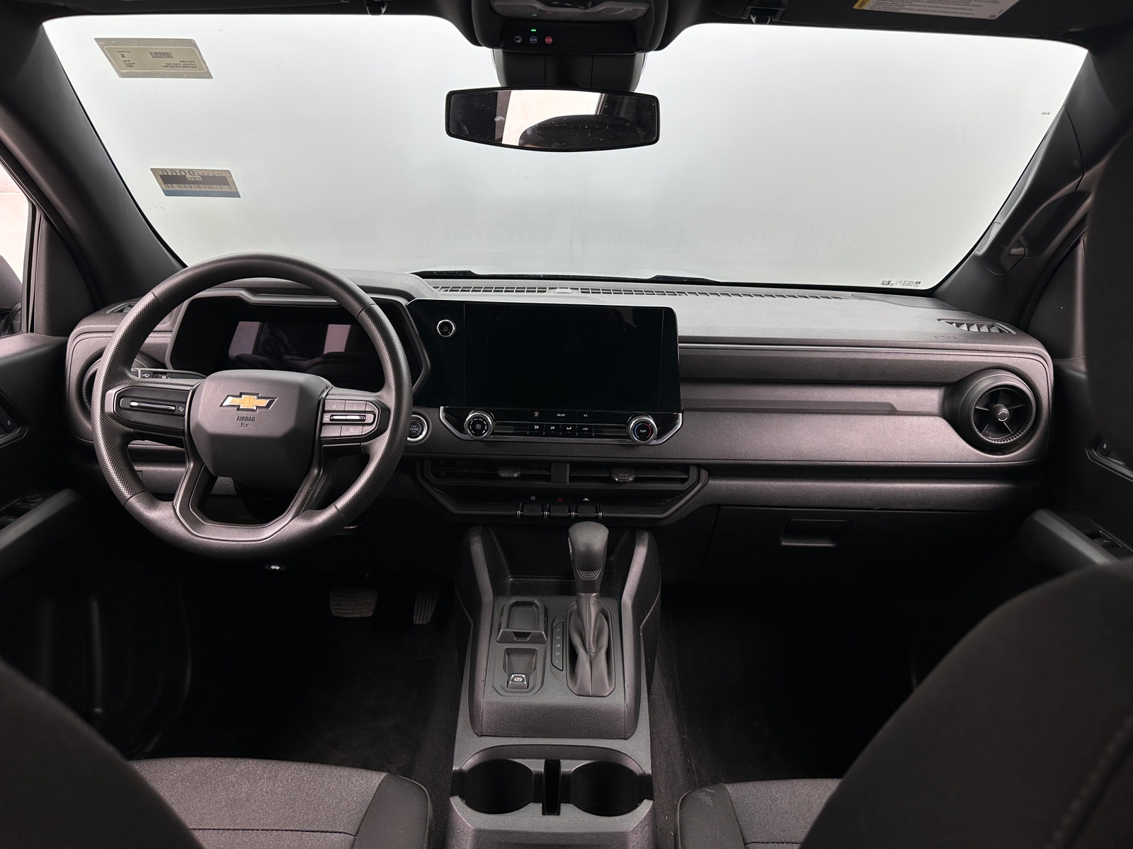 Thumbnail: 2024 Chevrolet Colorado - 3