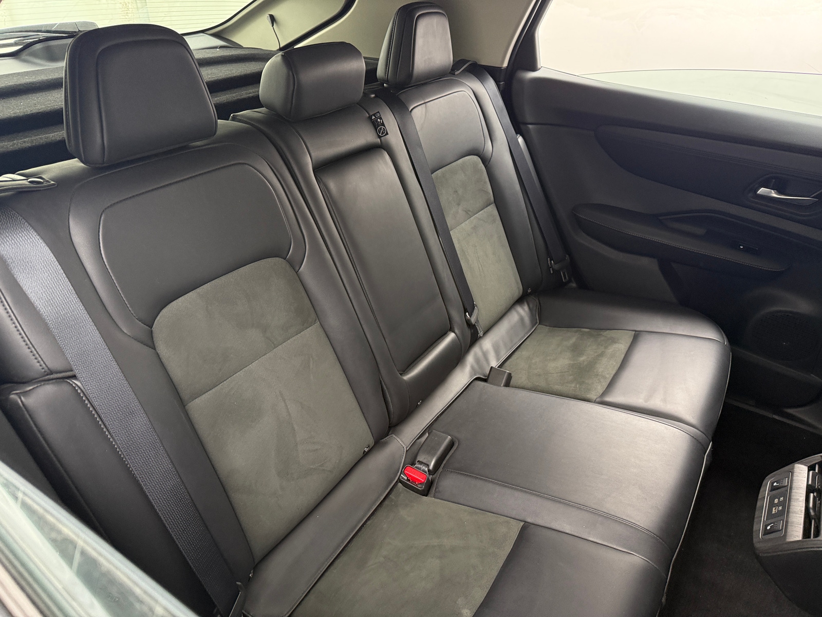 Thumbnail: 2024 Nissan Ariya - 5