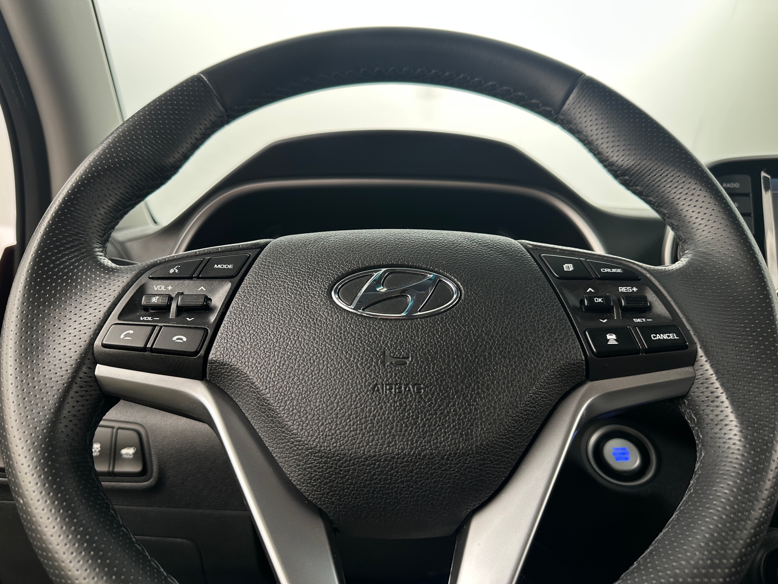 Thumbnail: 2019 Hyundai Tucson - 5