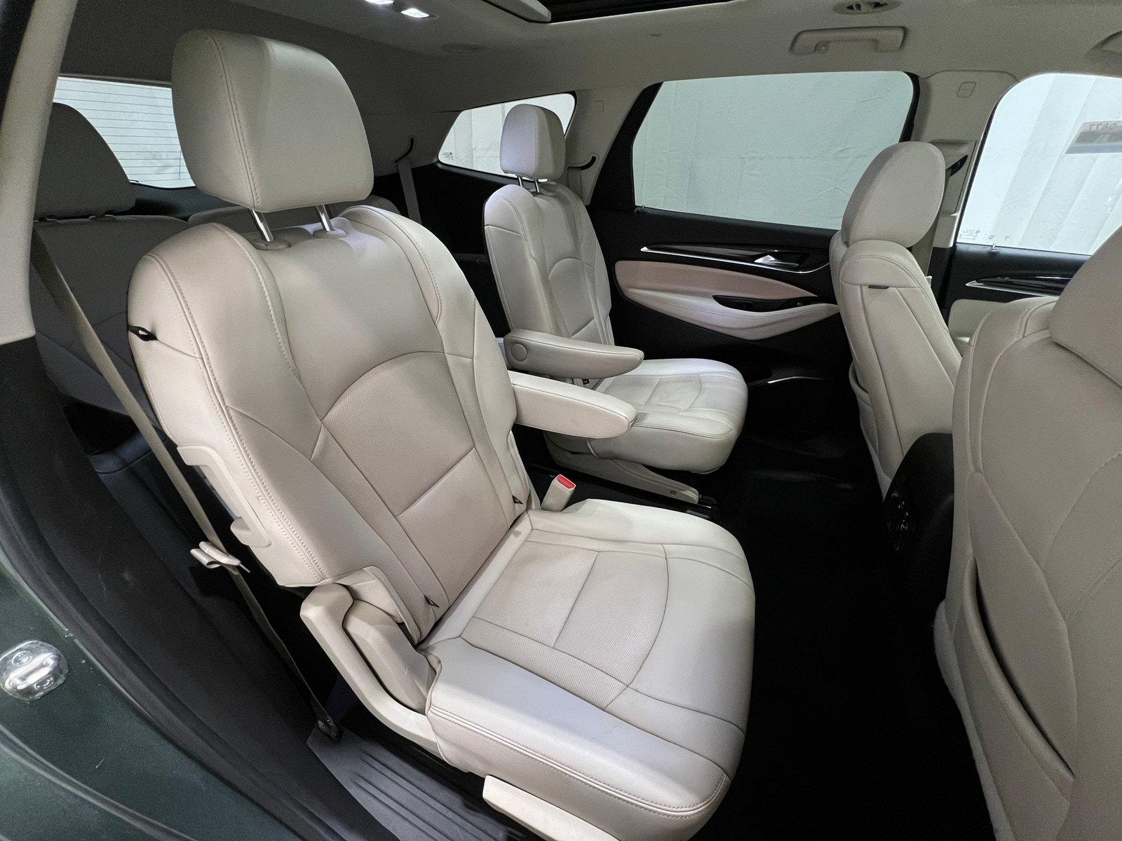 Thumbnail: 2022 Buick Enclave - 5