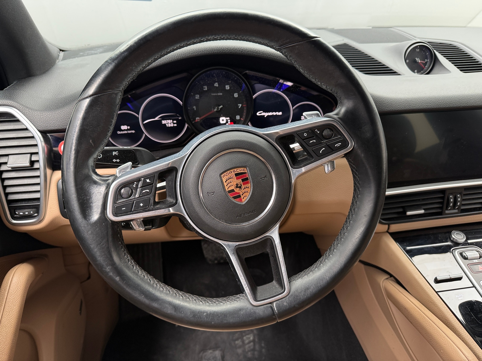 Thumbnail: 2019 Porsche Cayenne - 4