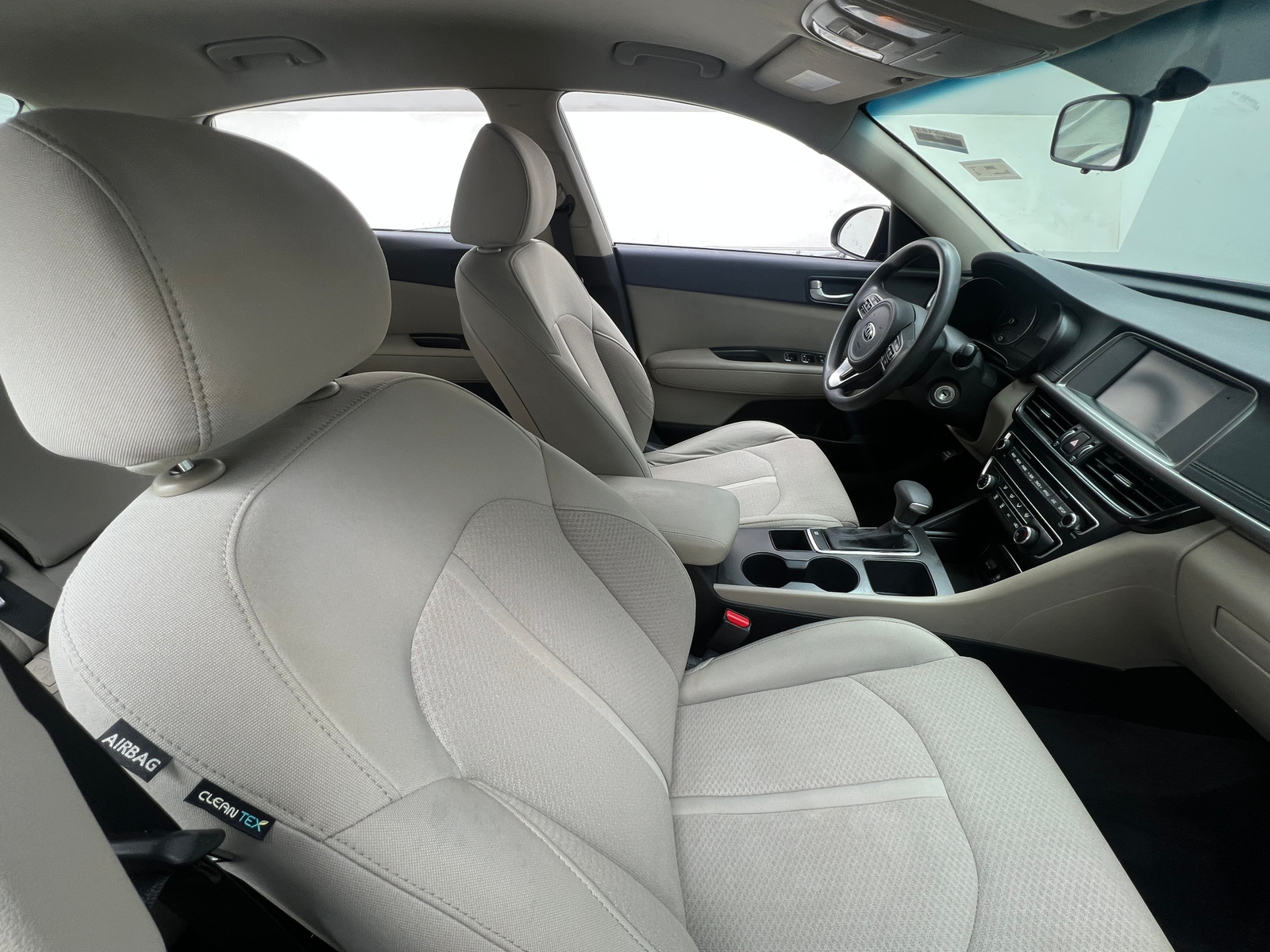 Thumbnail: 2018 Kia Optima - 2