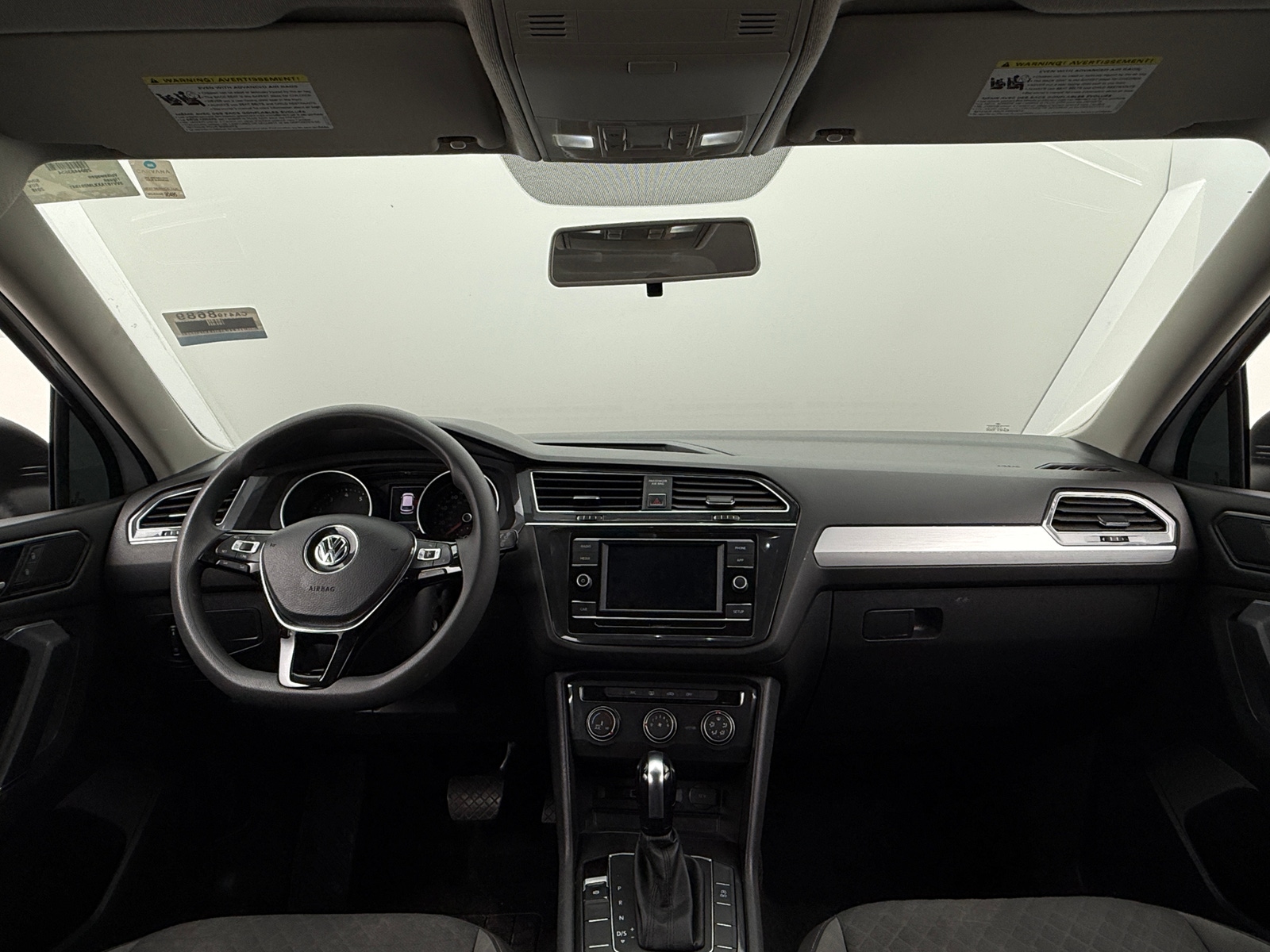 Thumbnail: 2018 Volkswagen Tiguan - 3