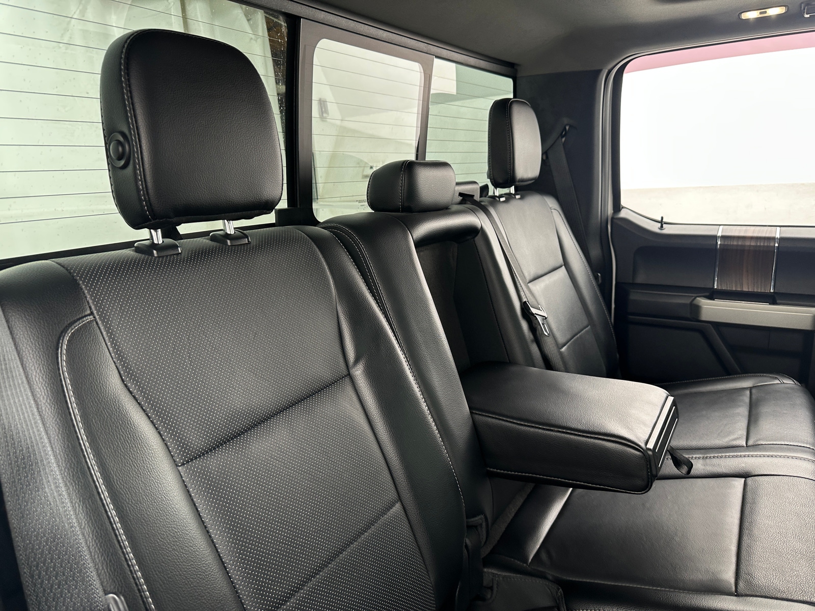 Thumbnail: 2016 Ford Econoline - 5