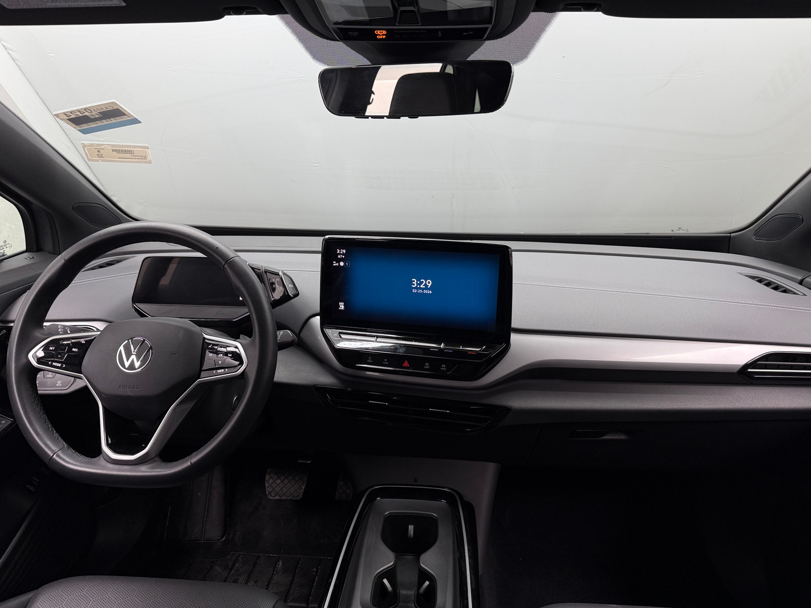 Thumbnail: 2023 Volkswagen ID.4 - 2