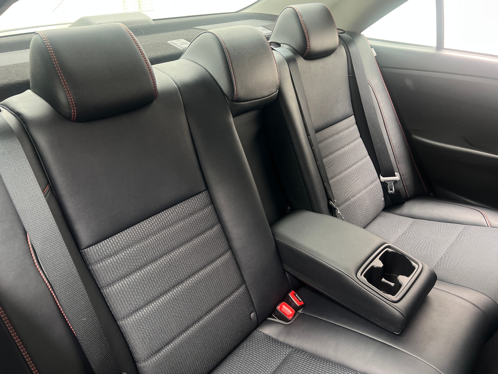 Thumbnail: 2017 Toyota Camry - 6