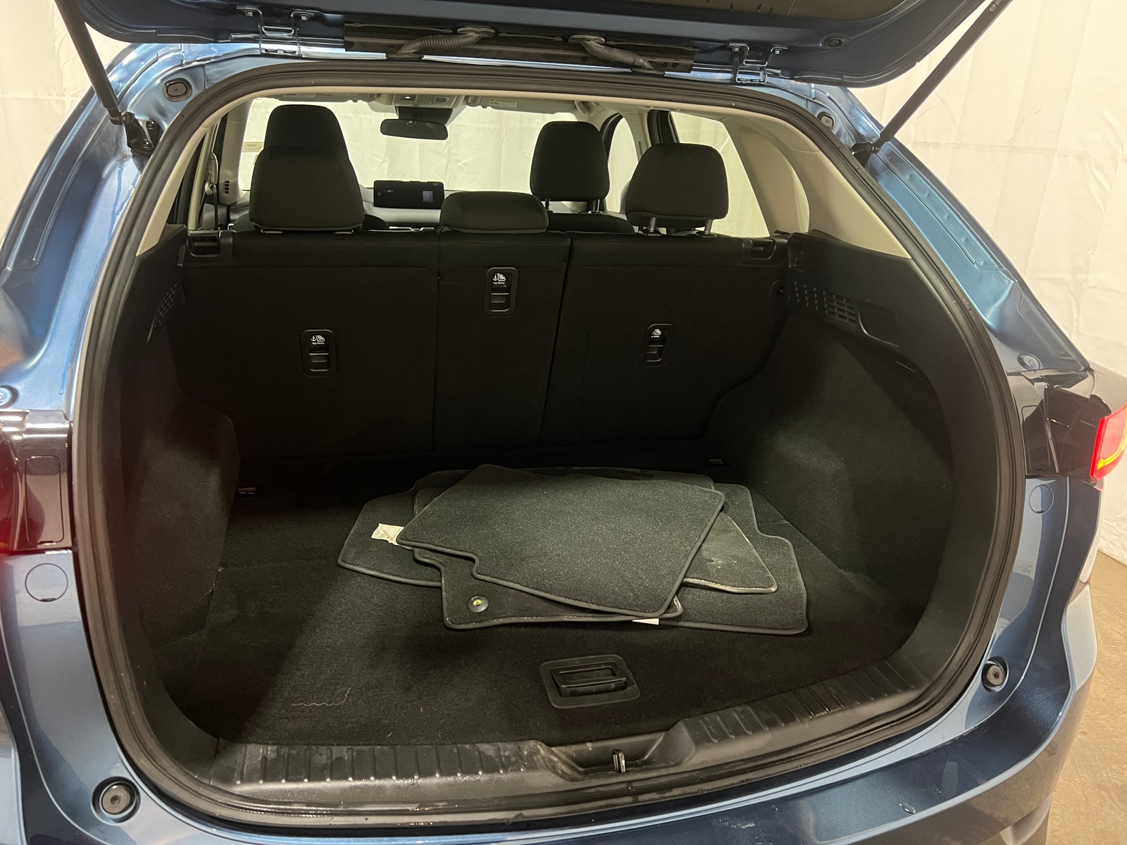 Thumbnail: 2023 Mazda CX-5 - 7