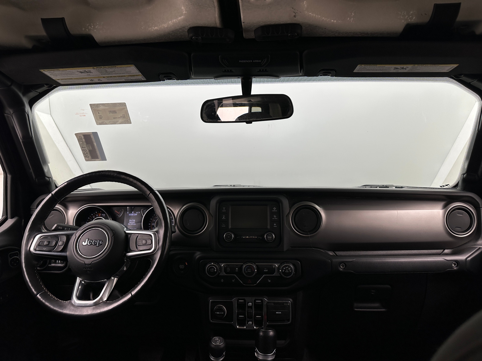 Thumbnail: 2020 Jeep Gladiator - 3