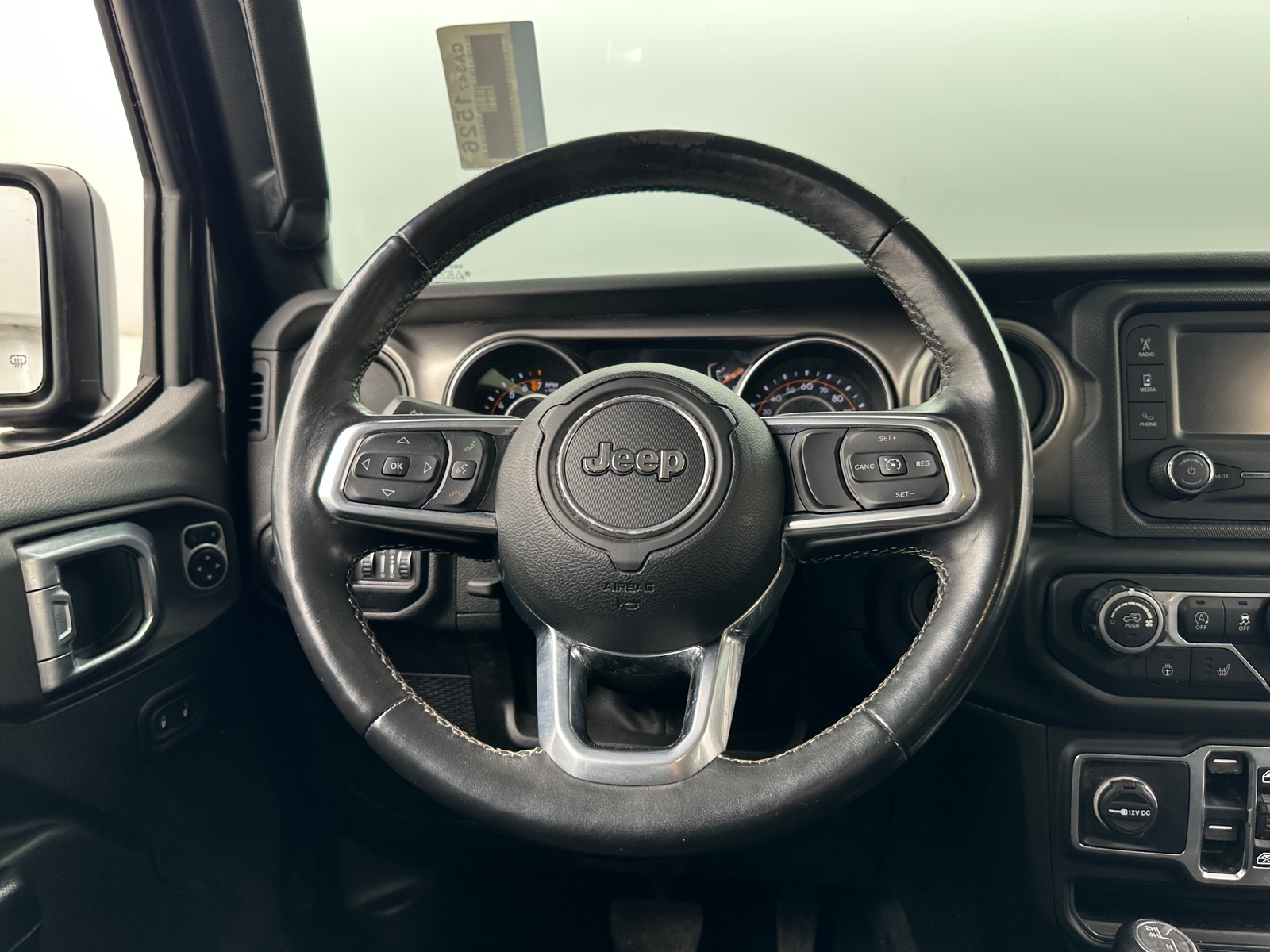 Thumbnail: 2020 Jeep Gladiator - 5