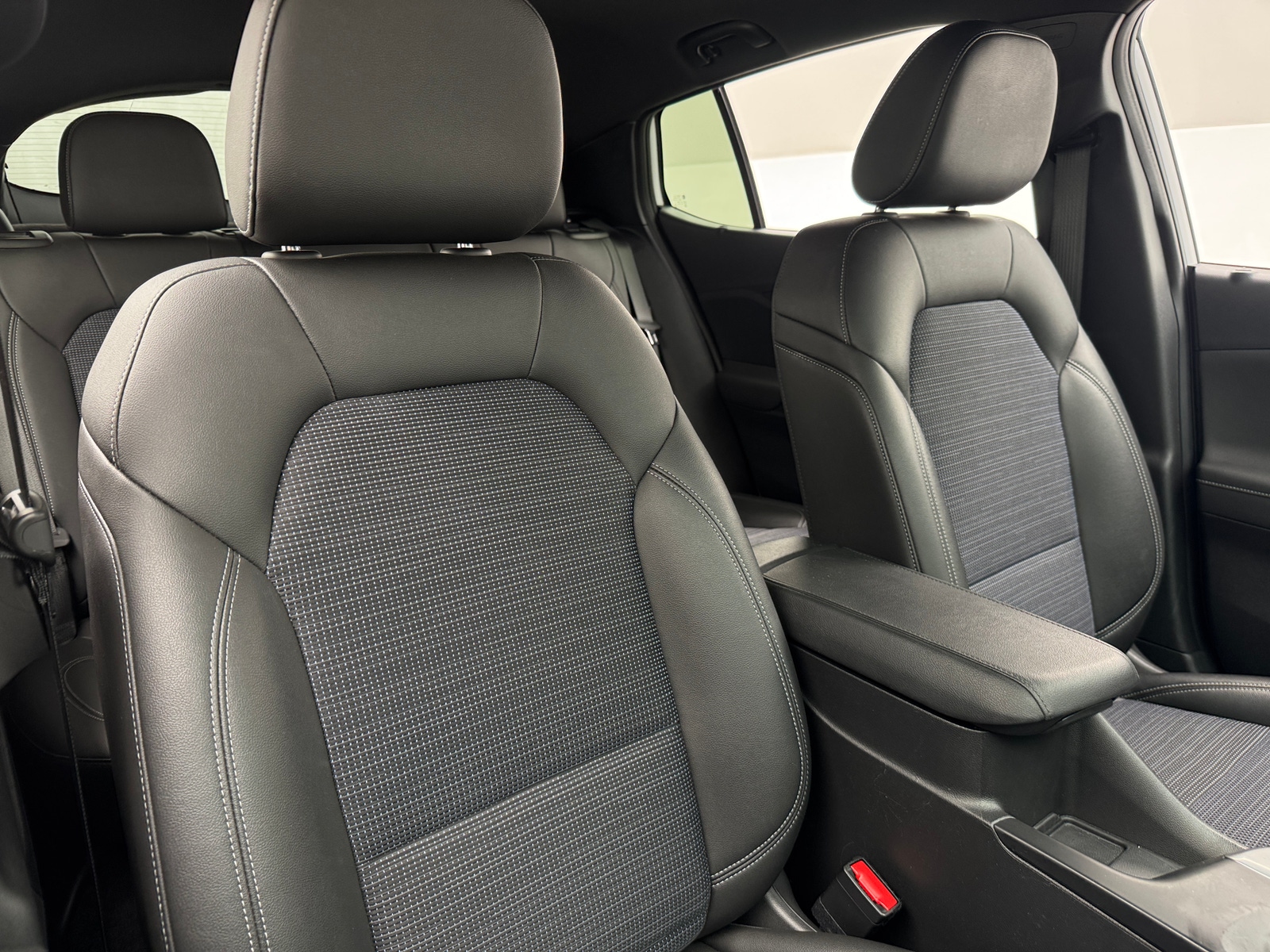 Thumbnail: 2025 Buick Envista - 2