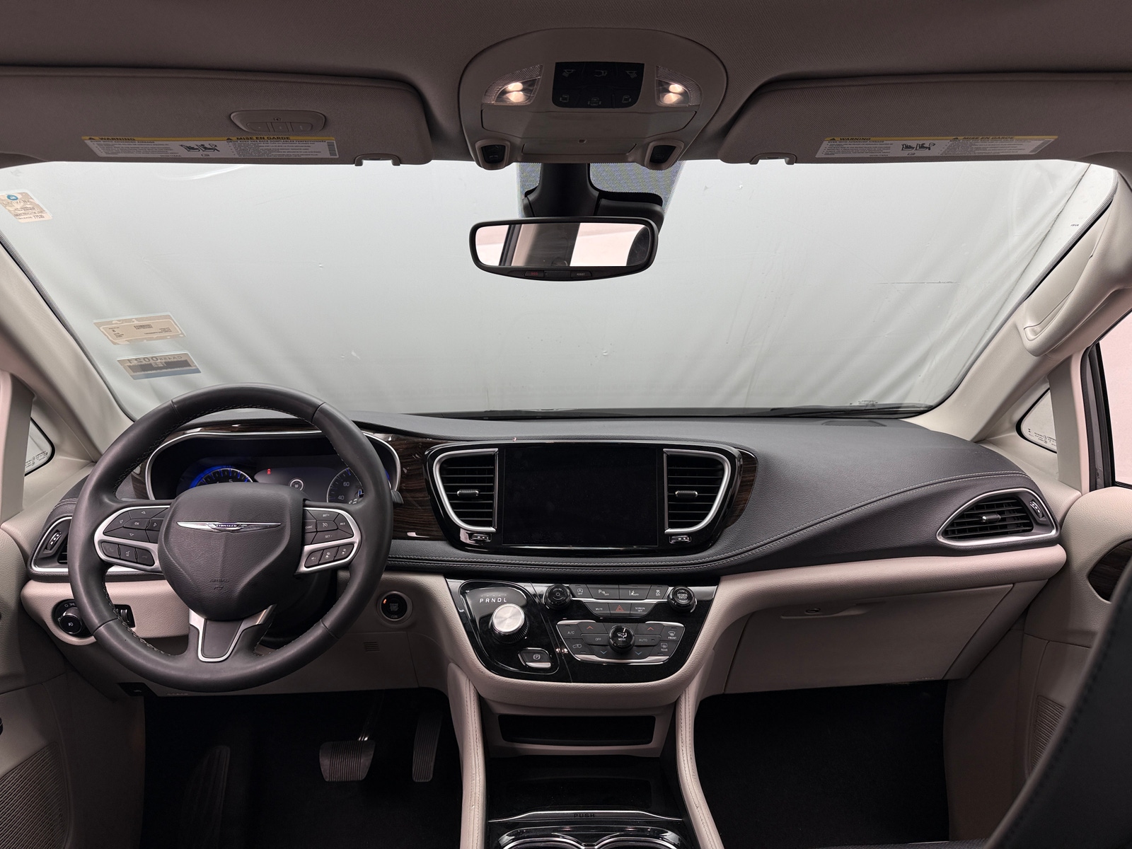 Thumbnail: 2023 Chrysler Pacifica - 2