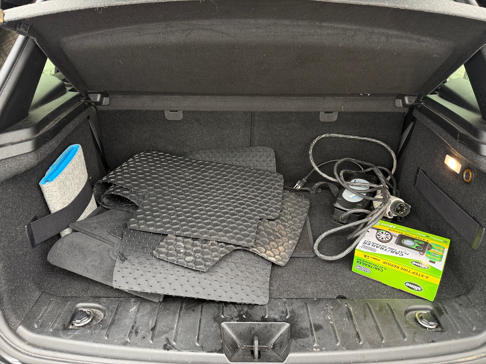 Thumbnail: 2016 BMW i3 - 7