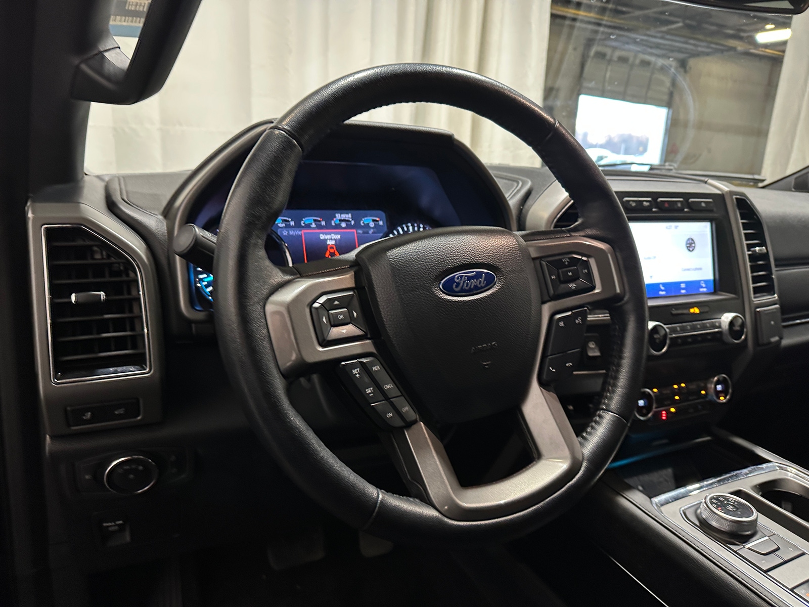 Thumbnail: 2021 Ford Expedition - 5