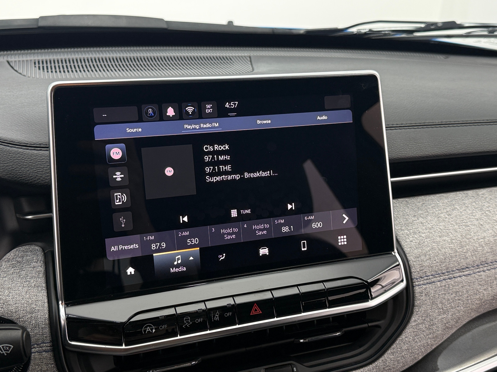 Thumbnail: 2024 Jeep Compass - 4