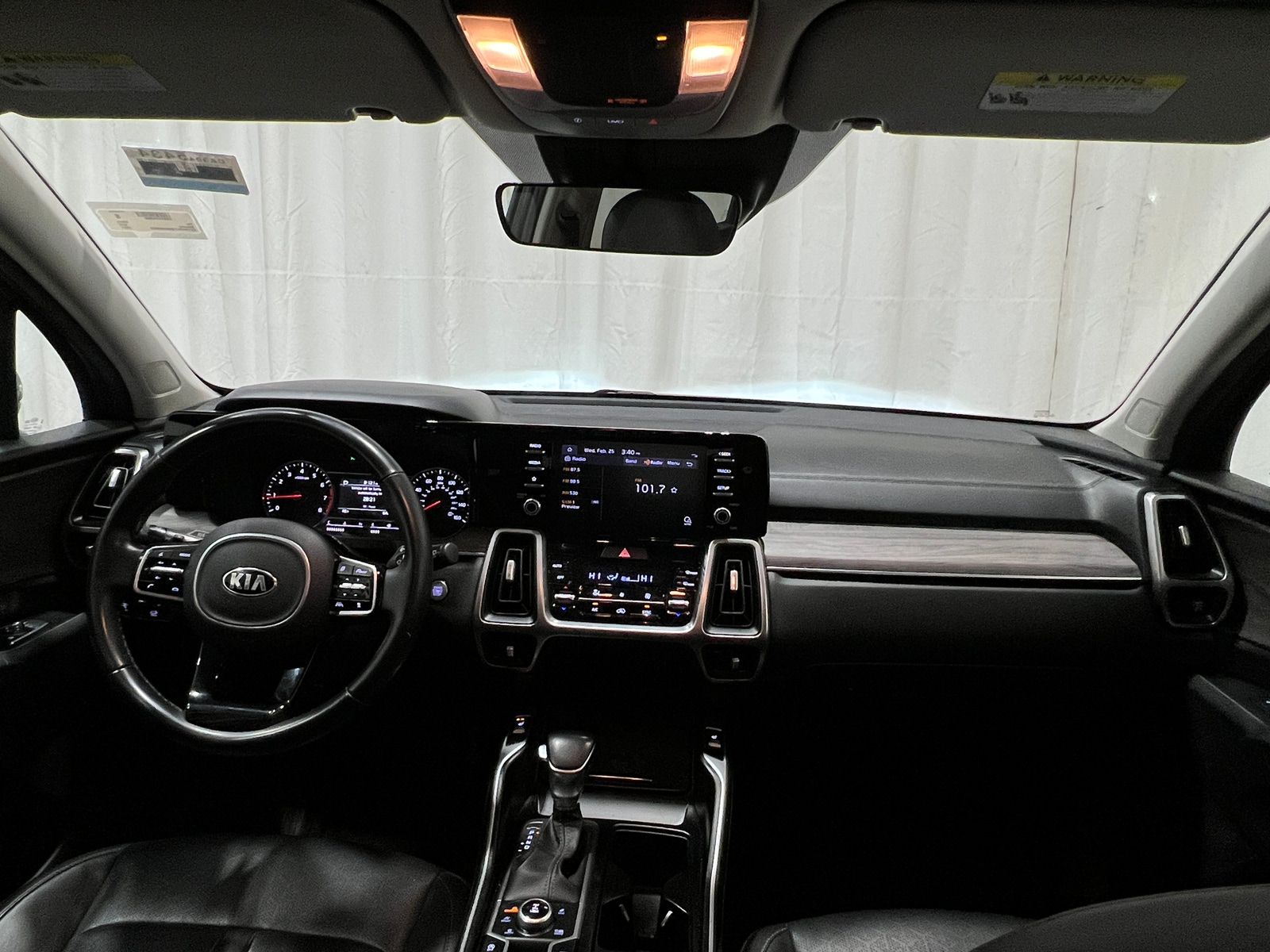 Thumbnail: 2021 Kia Sorento - 2