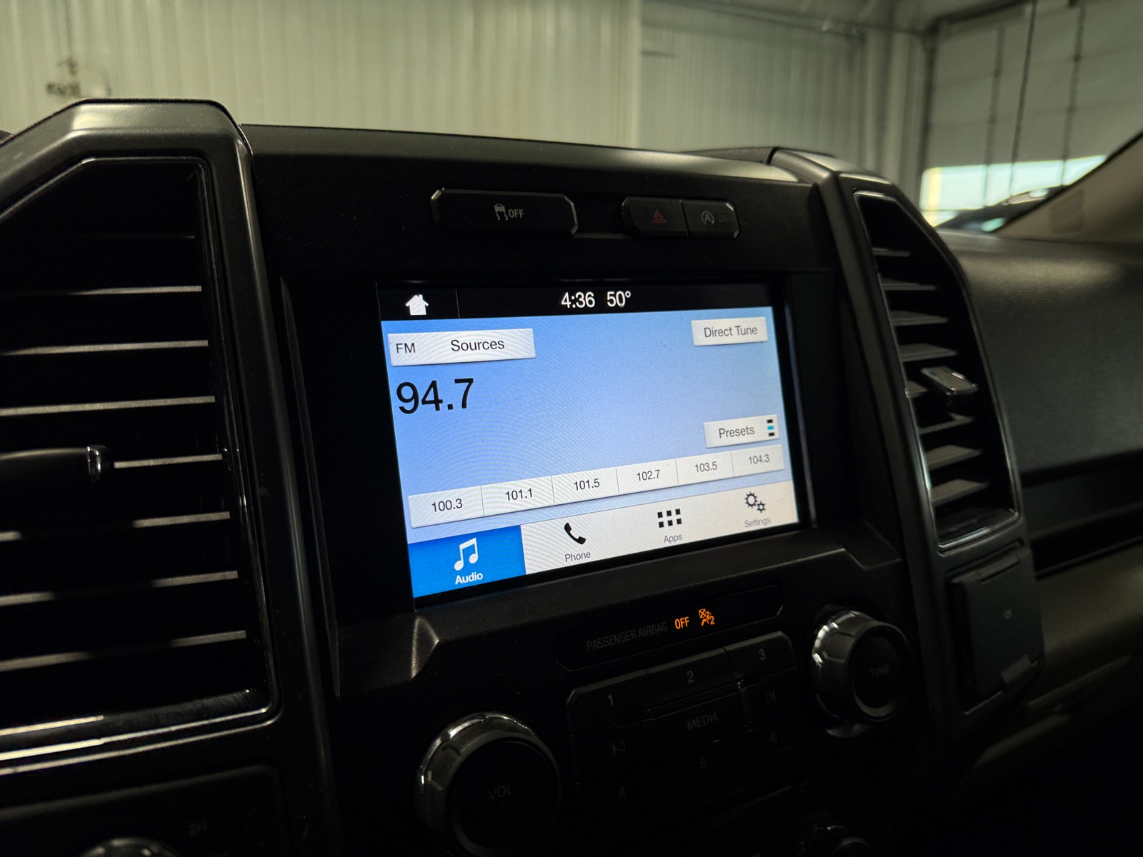 Thumbnail: 2018 Ford Econoline - 4