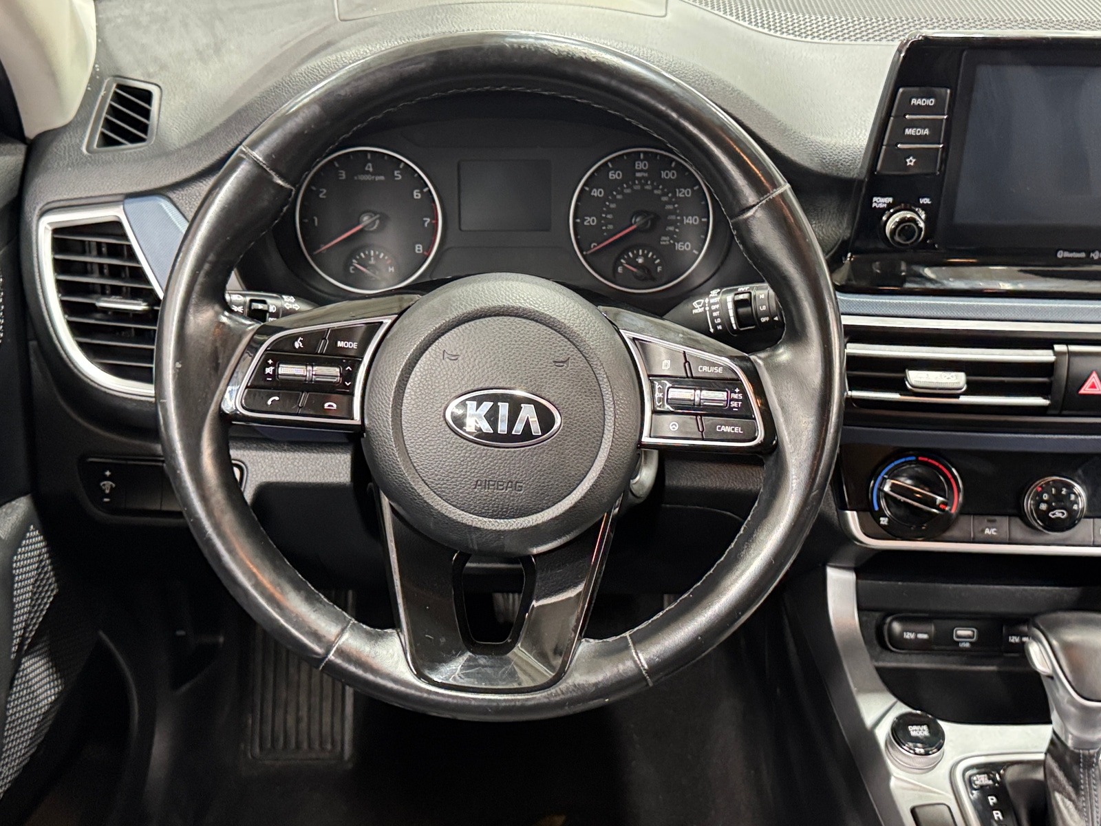 Thumbnail: 2021 Kia Seltos - 4