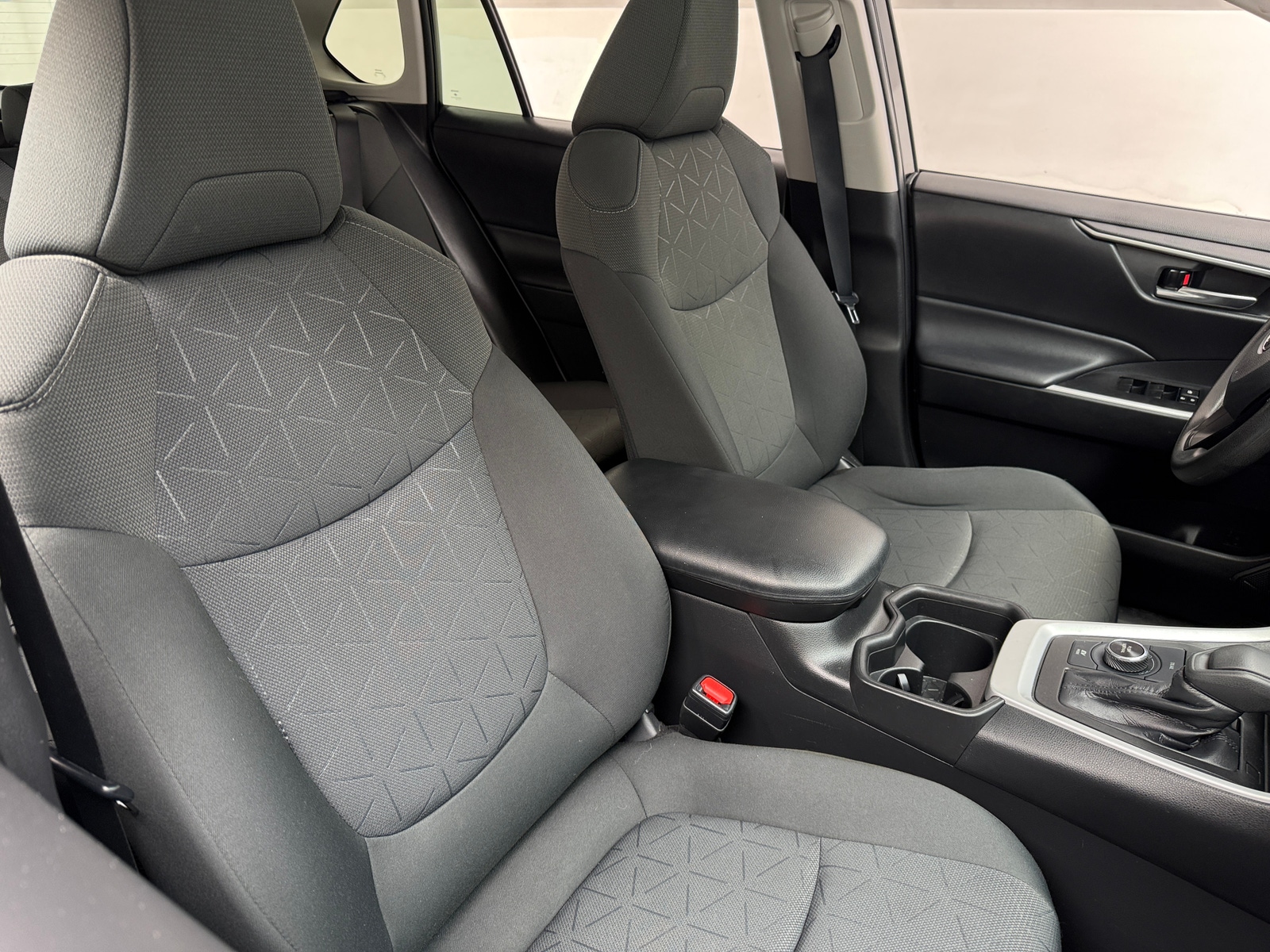 Thumbnail: 2021 Toyota RAV4 - 2