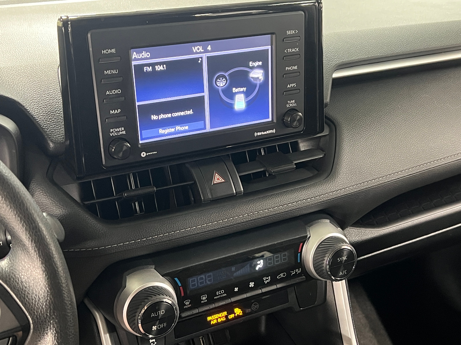 Thumbnail: 2021 Toyota RAV4 - 4