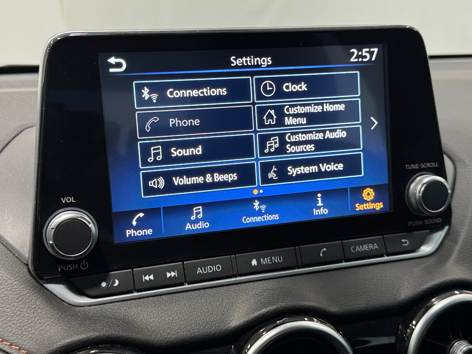 Thumbnail: 2023 Nissan Sentra - 4