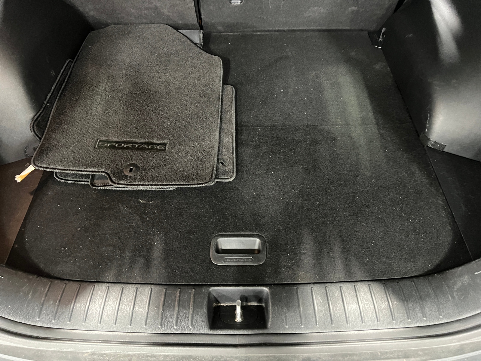 Thumbnail: 2023 Kia Sportage - 7