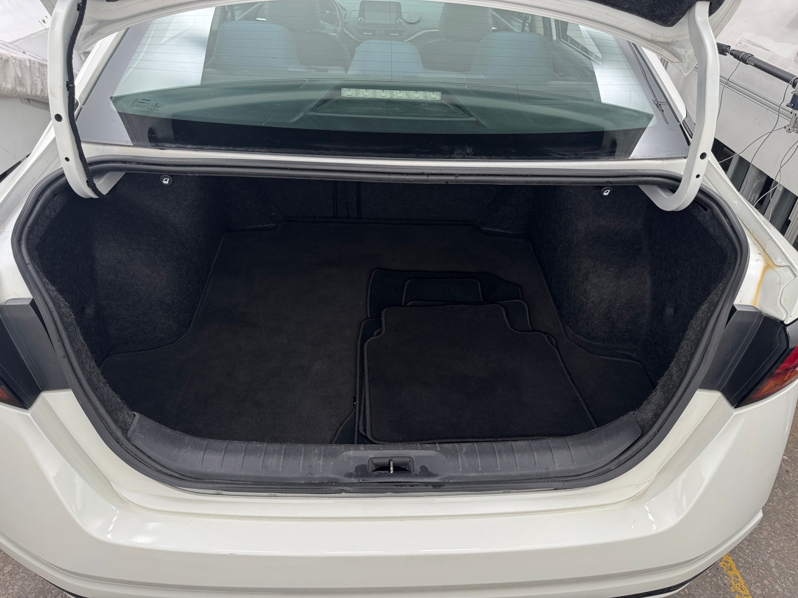 Thumbnail: 2019 Nissan Altima - 7