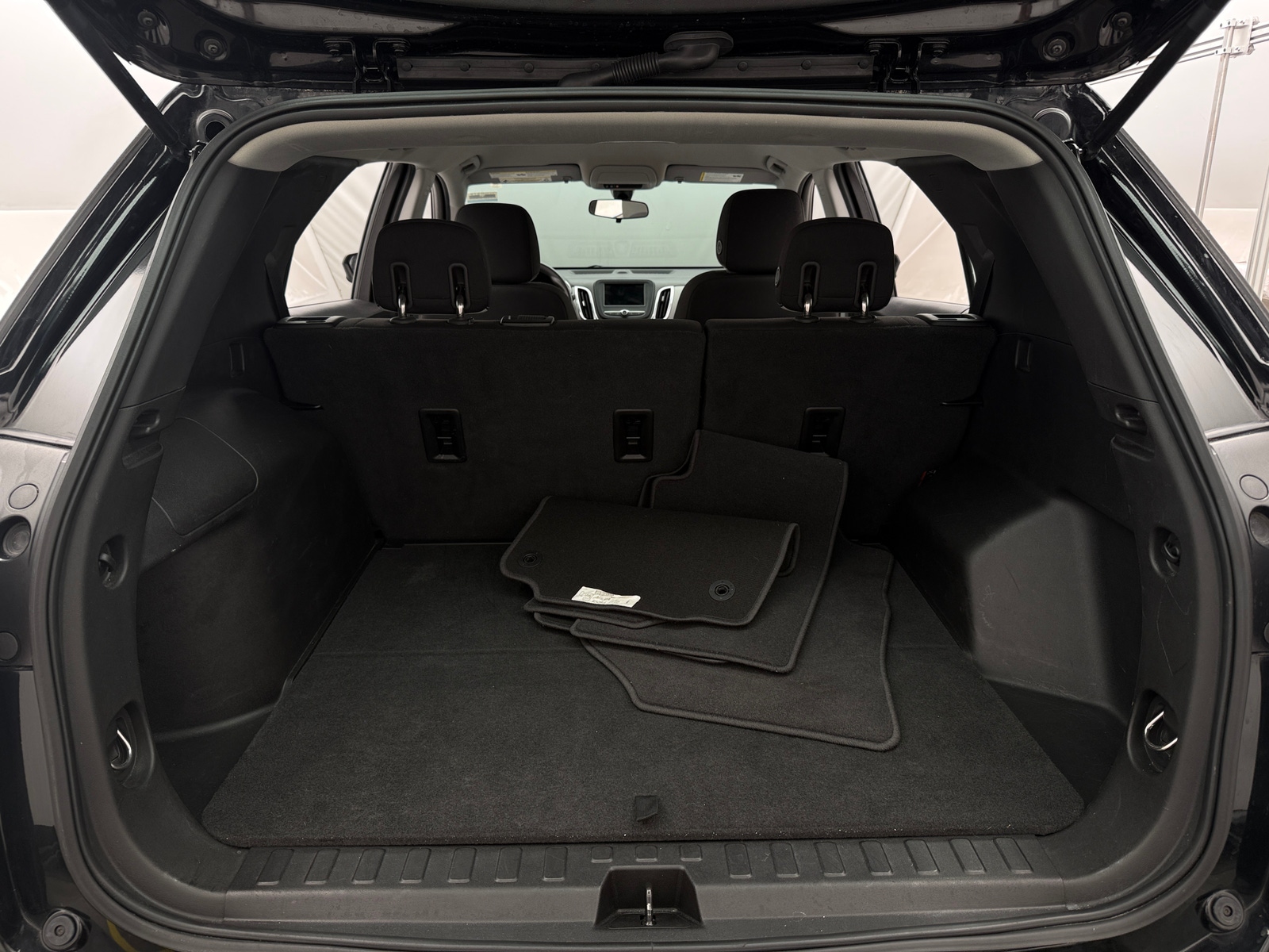 Thumbnail: 2019 Chevrolet Equinox - 7