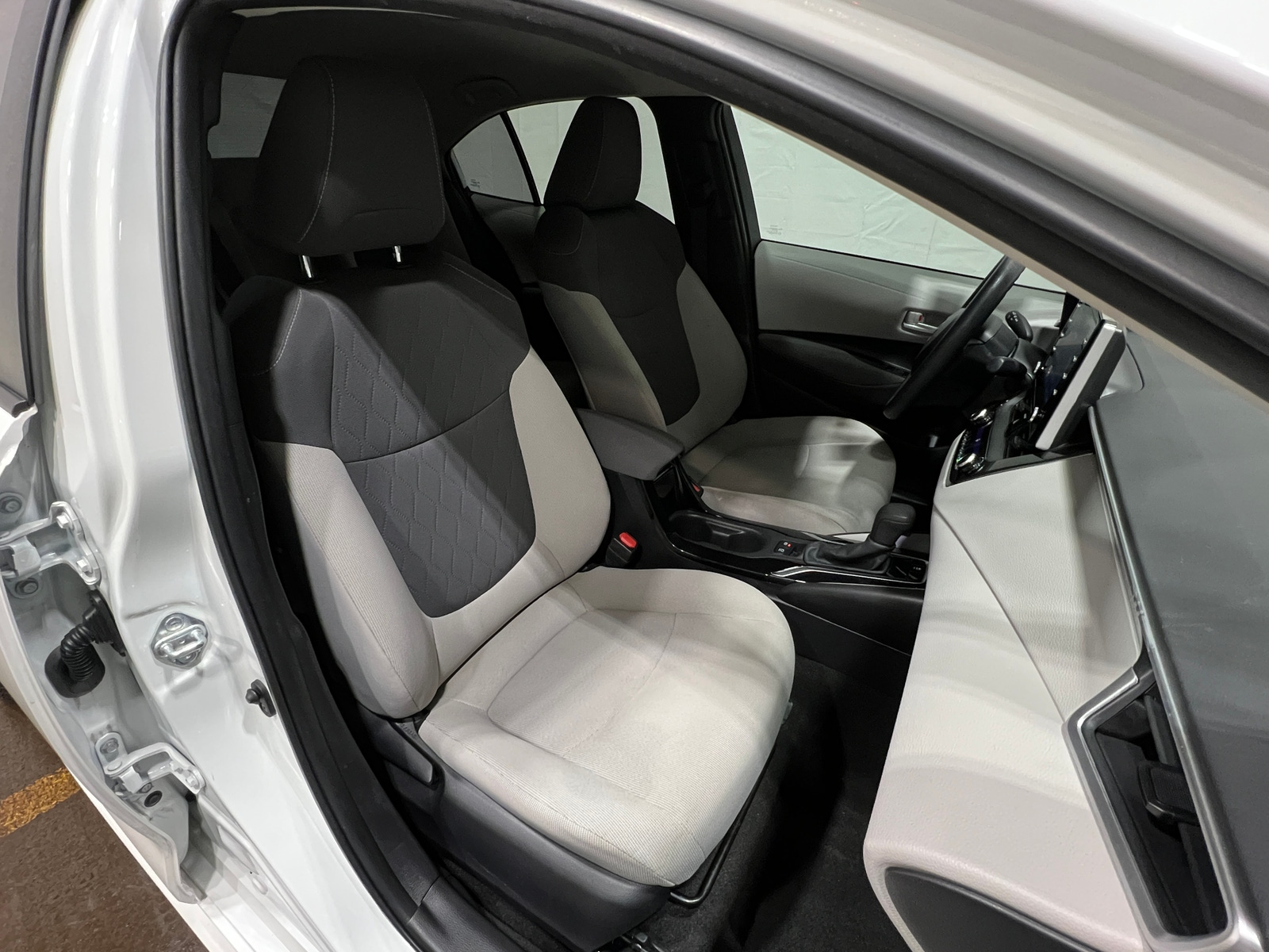 Thumbnail: 2021 Toyota Corolla - 2