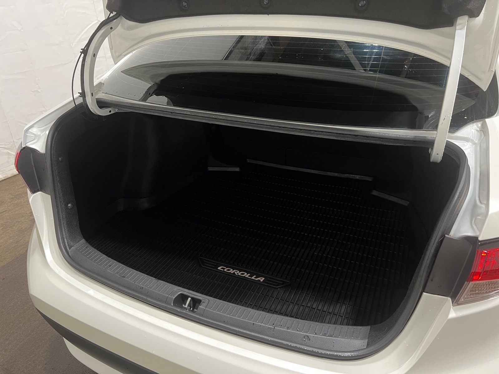 Thumbnail: 2021 Toyota Corolla - 7