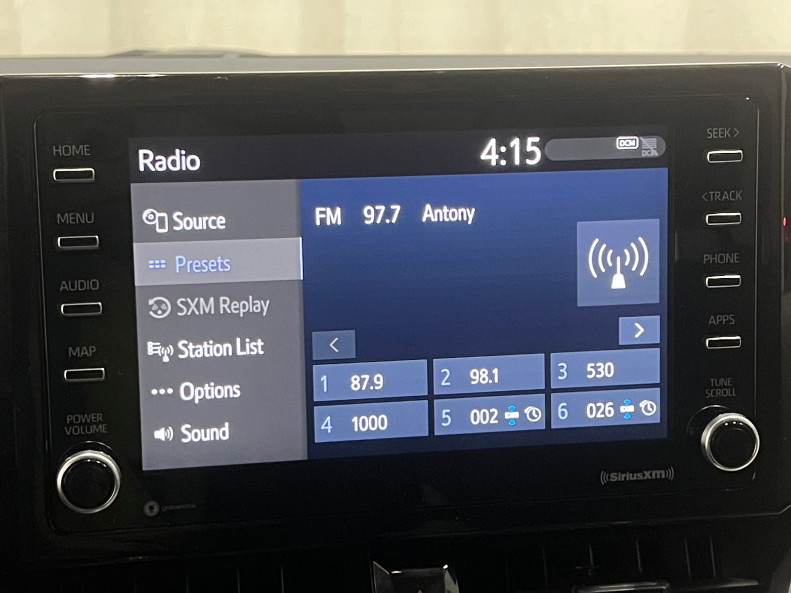 Thumbnail: 2021 Toyota Corolla - 4