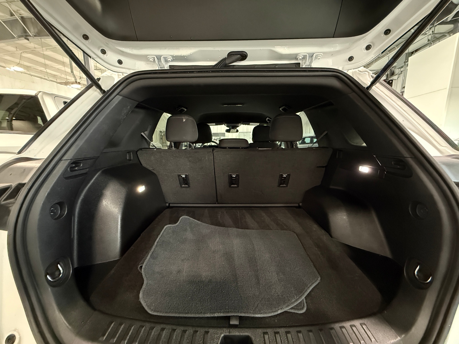 Thumbnail: 2025 Chevrolet Equinox - 7