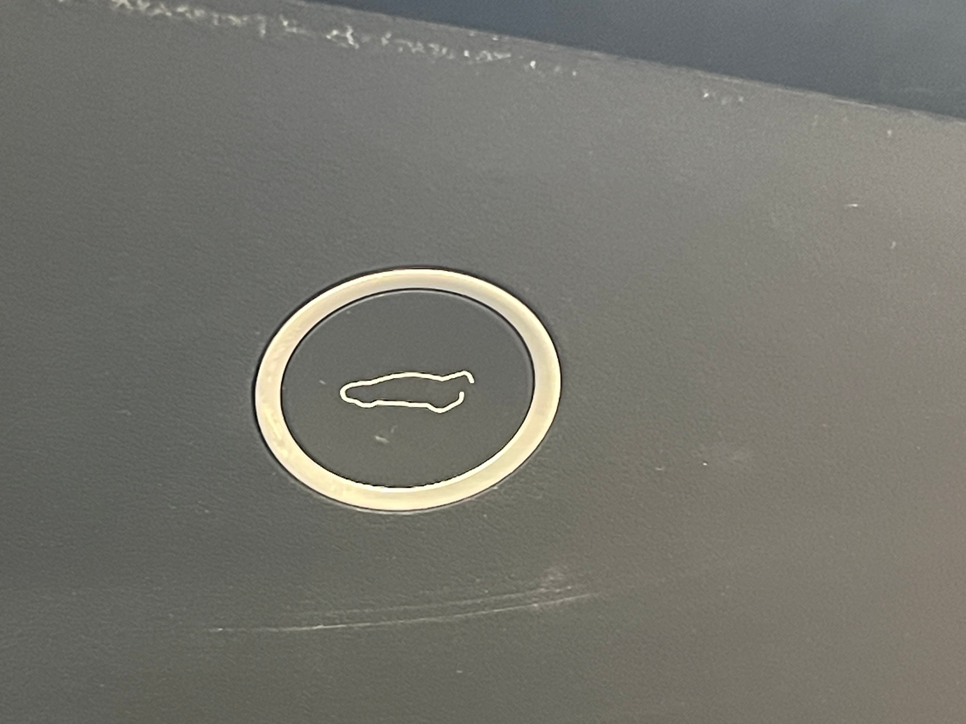 2020 Tesla Model X - Image 1