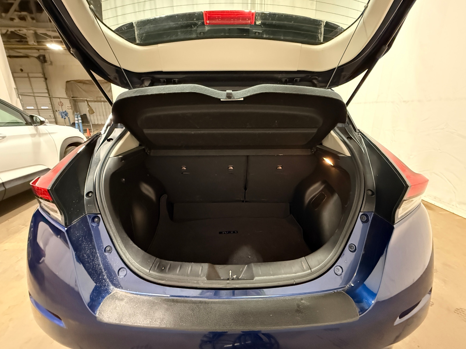 Thumbnail: 2019 Nissan Leaf - 7