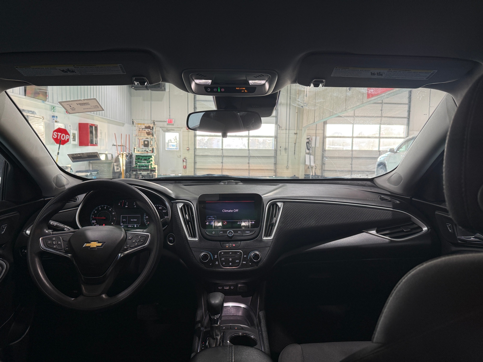 Thumbnail: 2024 Chevrolet Malibu - 3